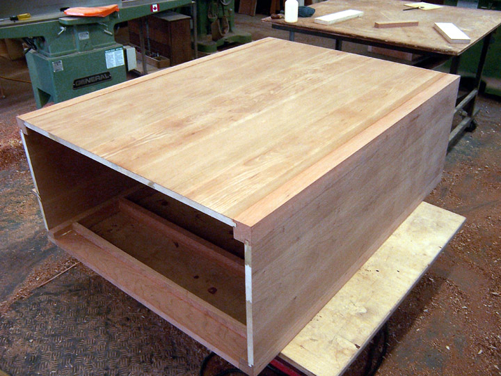 Cox Dresser