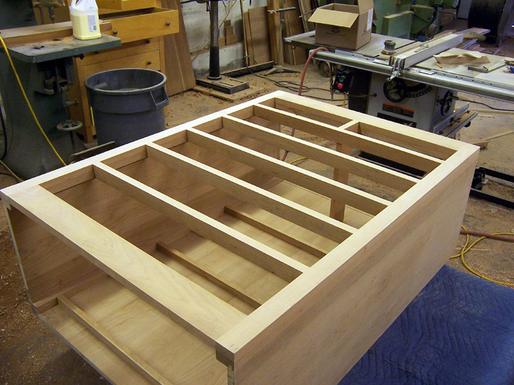Cox Dresser