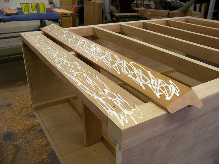 Cox Dresser