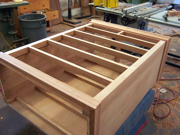 Cox Dresser