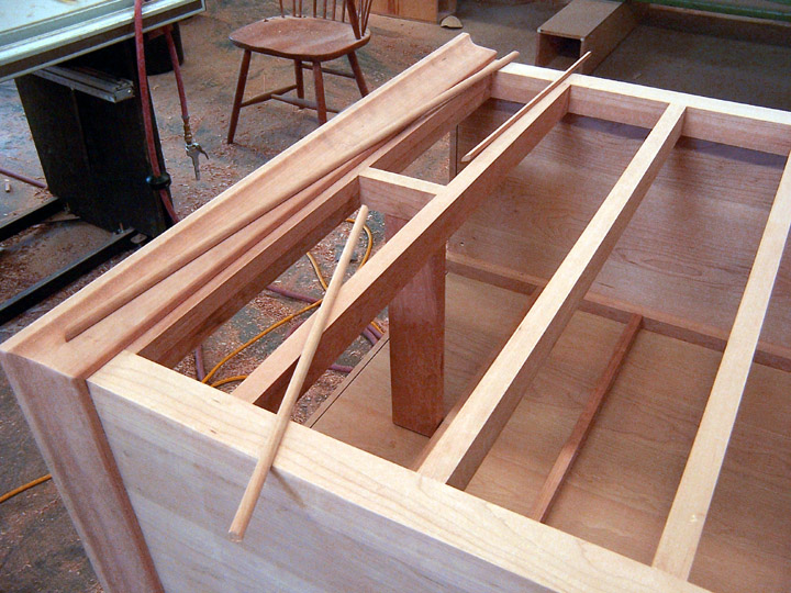 Cox Dresser