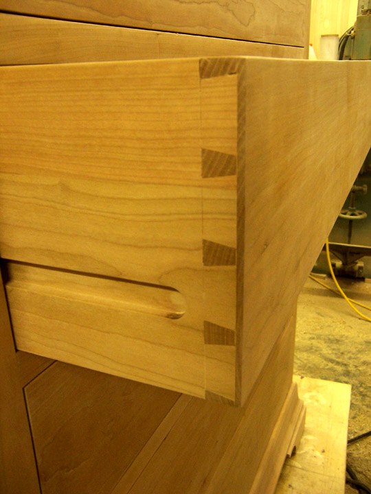 Cox Dresser