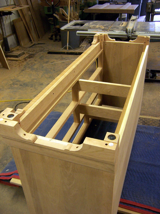 Cox Dresser