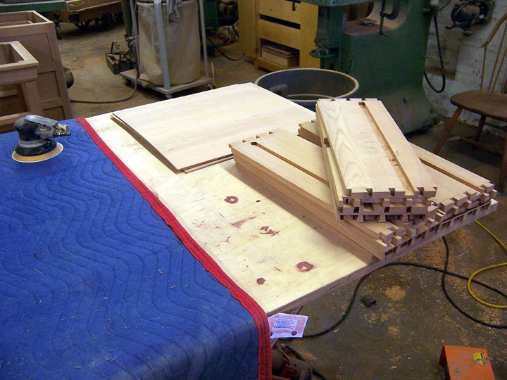 Cox Dresser
