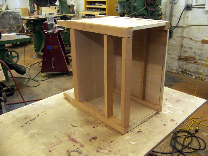 Leak Night Stands
